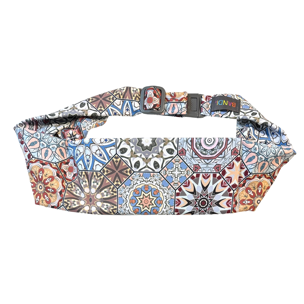 Product shot, front view of BANDI Pocketed Belt in Harmony print