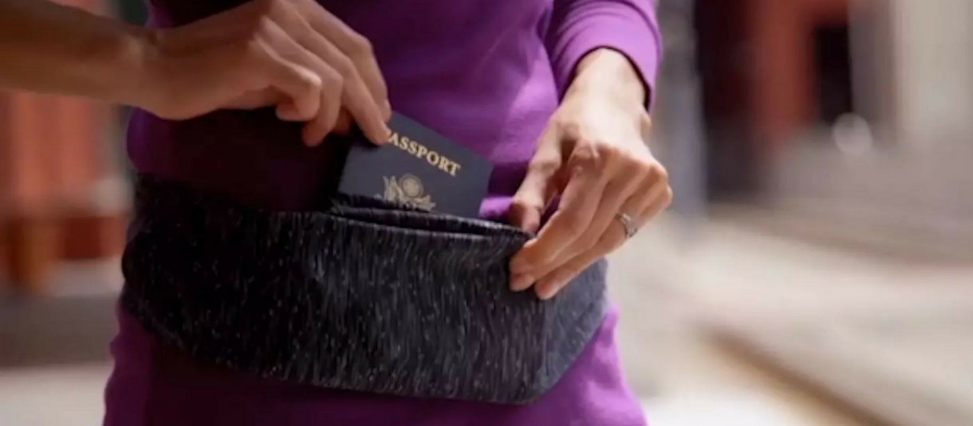 bandi pocketed wrap with passport close up