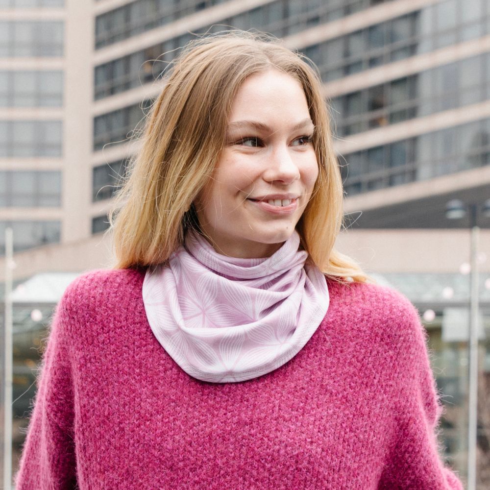 Cozy Wrap - Snow Petal