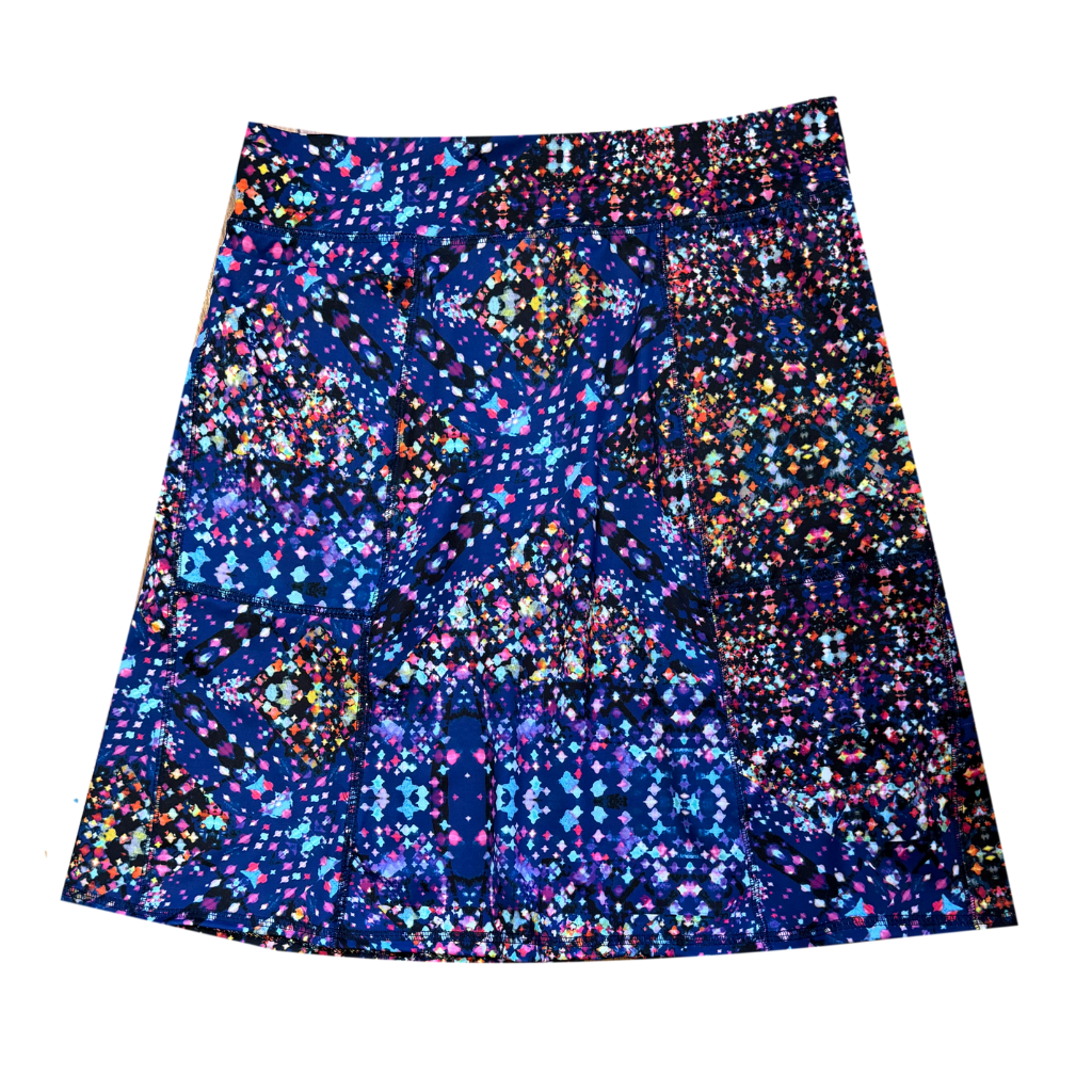 Freestyle Length Pocketed Skirt - Lumi - NEW
