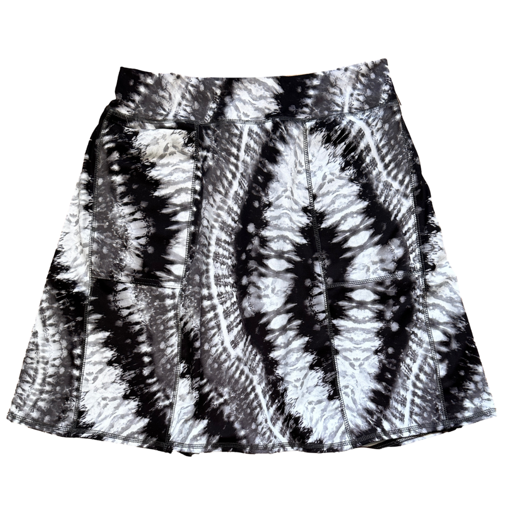 Luna Freestyle Pocketed Skirt